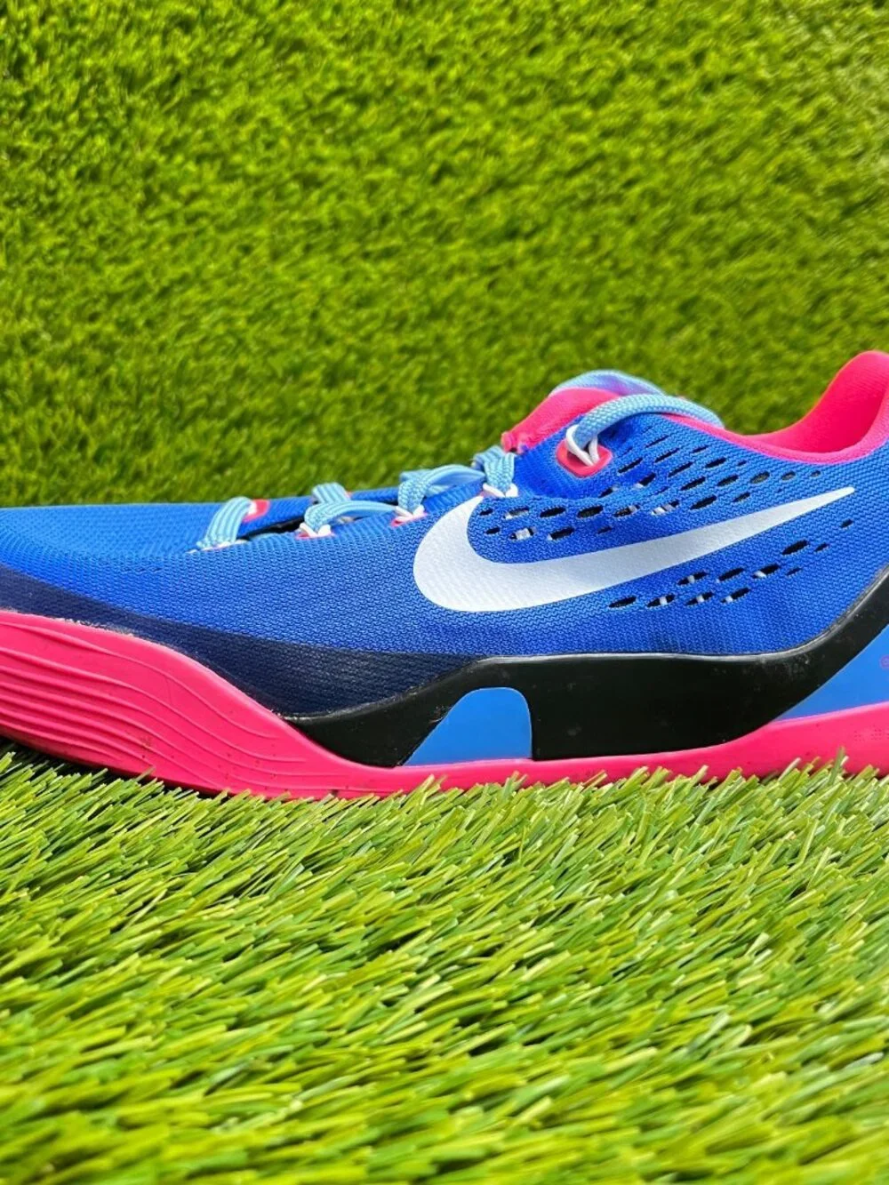 Nike please review